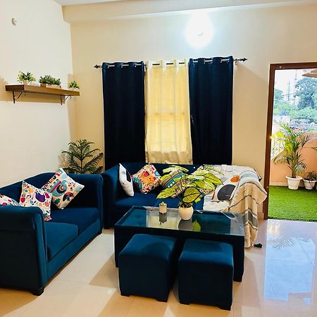 Zoomstay - 3Bhk Apartments Варанаси Экстерьер фото