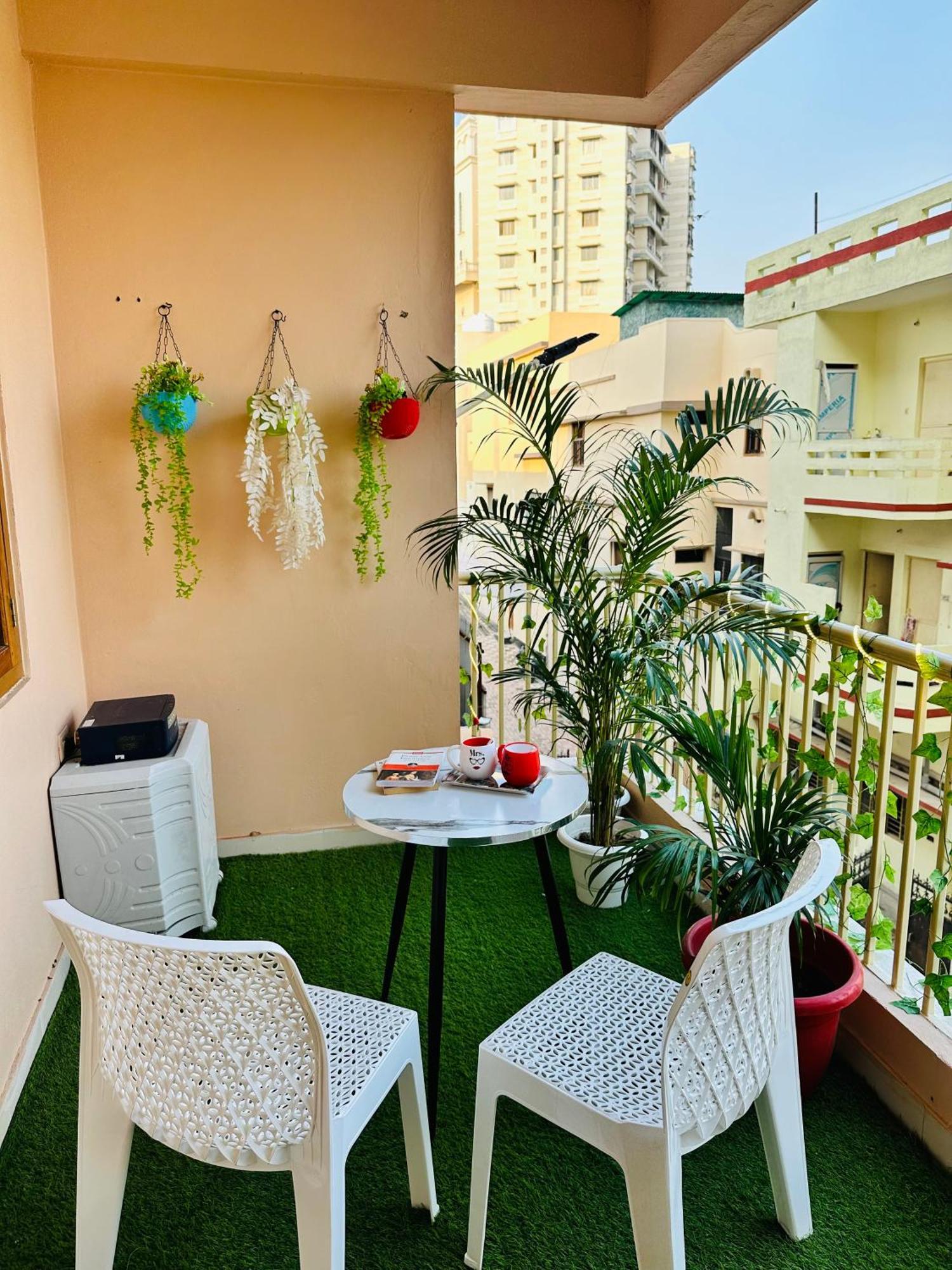 Zoomstay - 3Bhk Apartments Варанаси Экстерьер фото