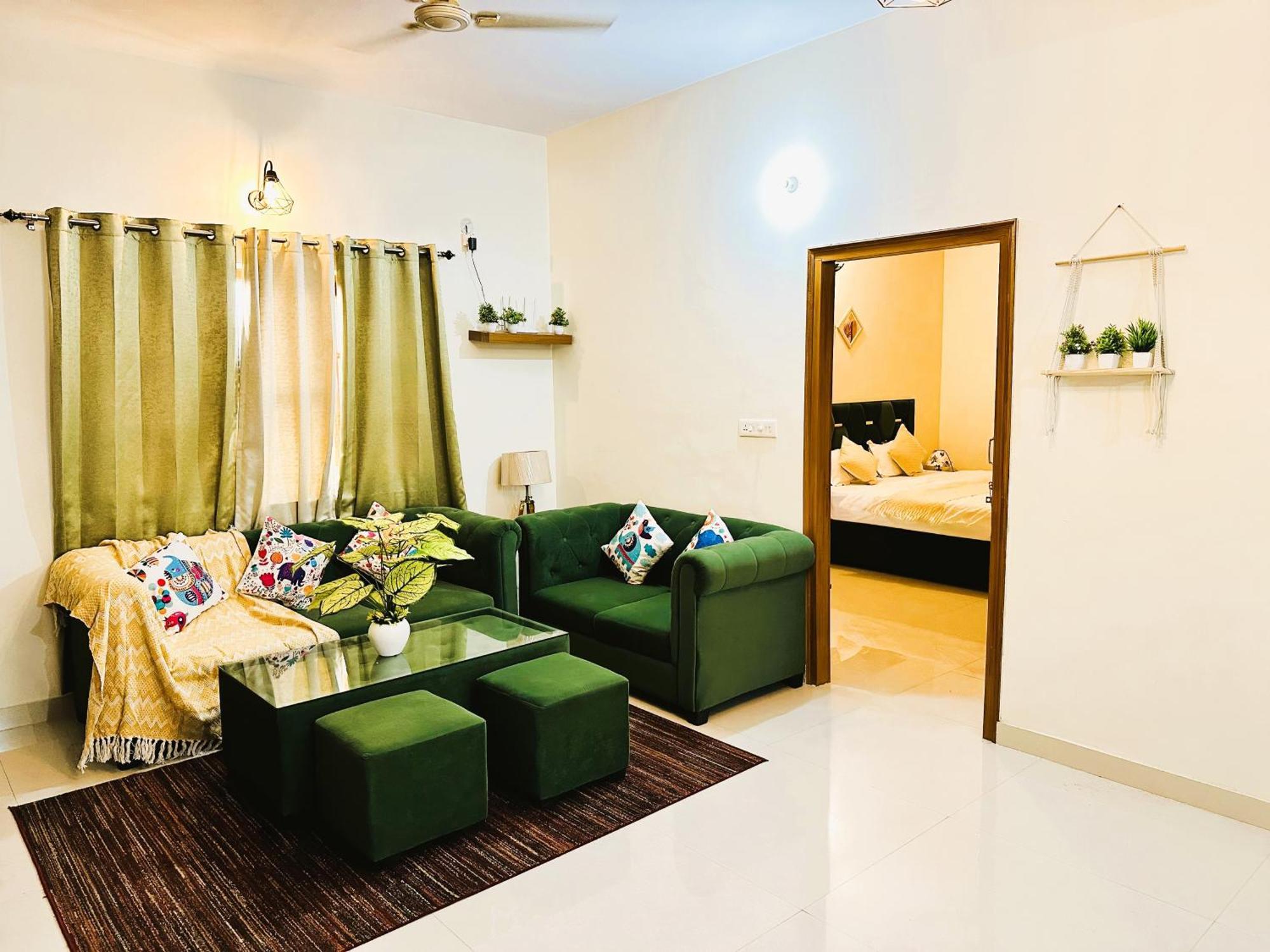 Zoomstay - 3Bhk Apartments Варанаси Экстерьер фото