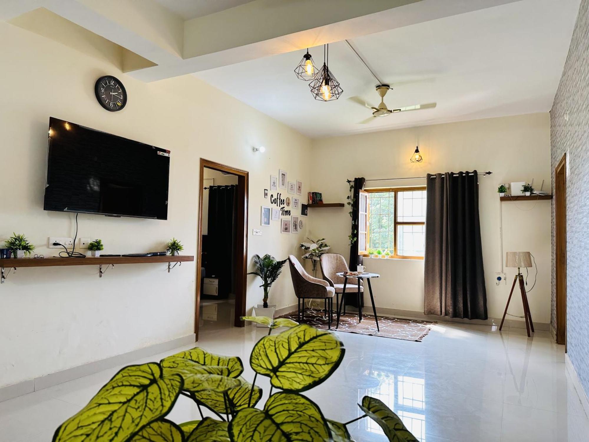 Zoomstay - 3Bhk Apartments Варанаси Экстерьер фото